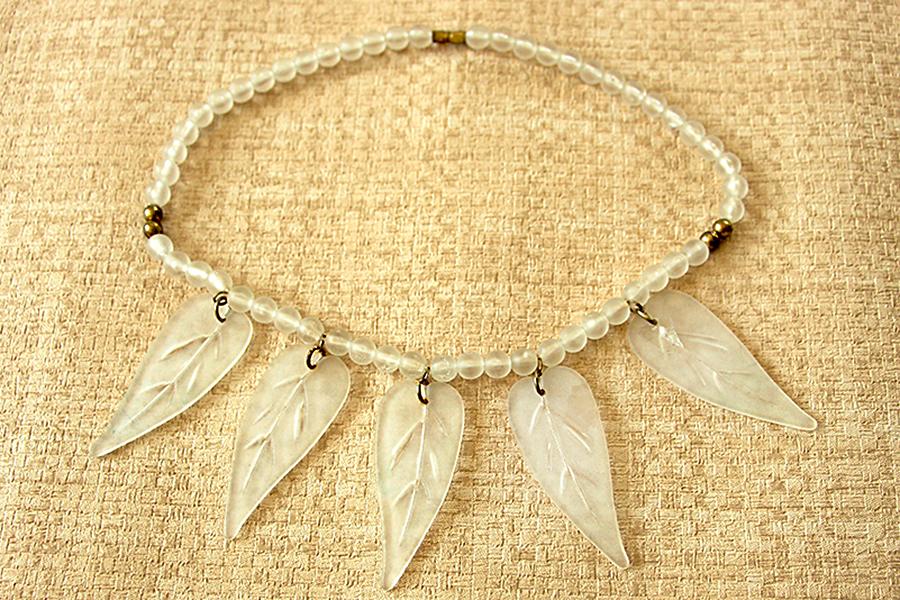 translucent leaf necklace