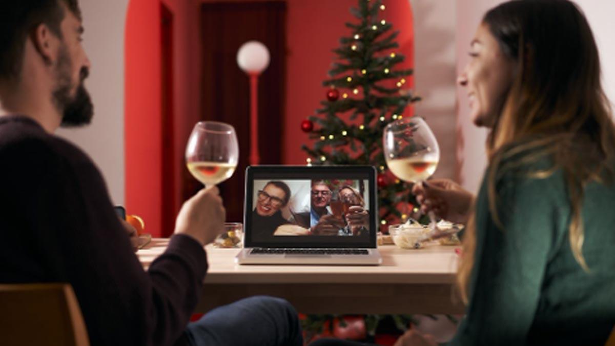 Couple Virtual Christmas featured