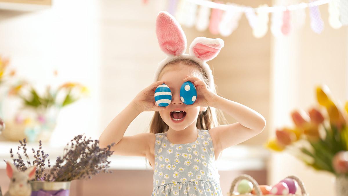 children on Easter day