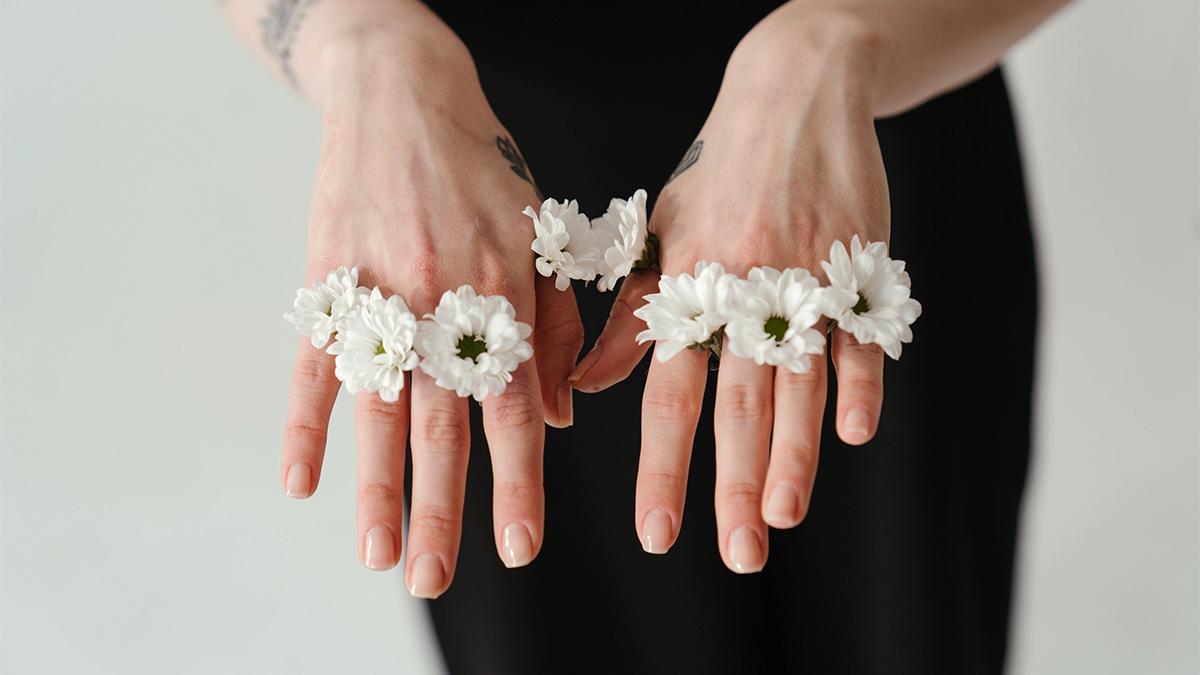 Tattoos Flowers Hand