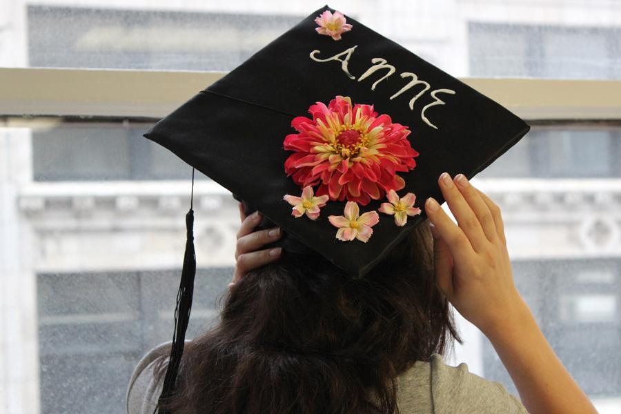 graduation cap decorating ideas with flowers