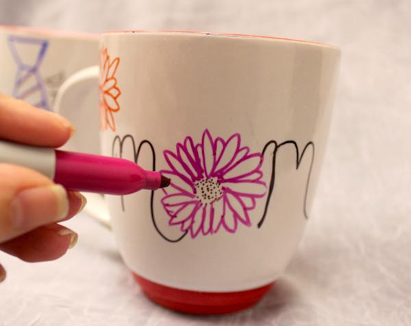 how to make DIY permanent marker mugs draw