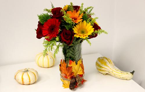 thanksgiving crafts with diy fall leaf vase