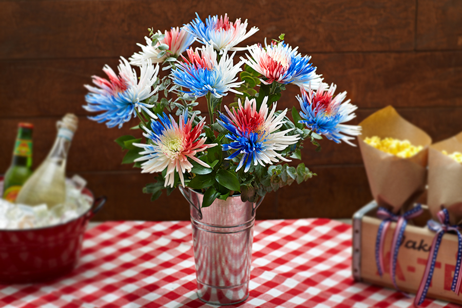 https://www.flowers.com/blog/wp content/uploads///july fourth painted flower spiders