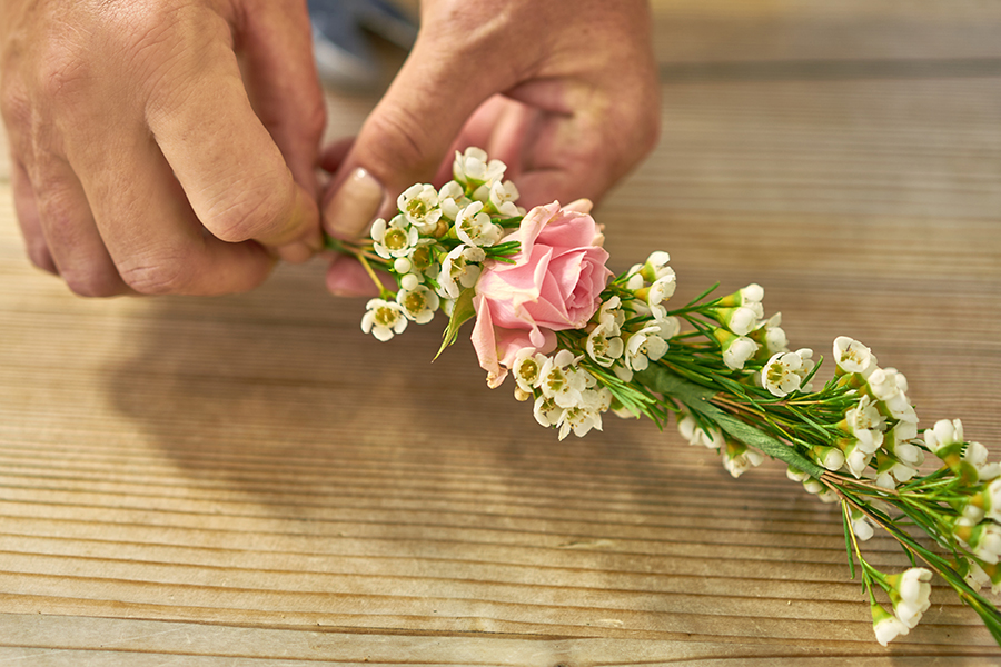 https://flowers.com/blog/wp content/uploads///continue with wax flowers