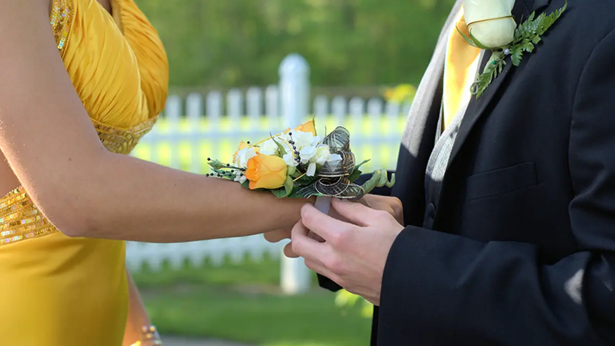 Boutonniere Flowers Wedding Corsage Pins Buttonhole Men Marriage