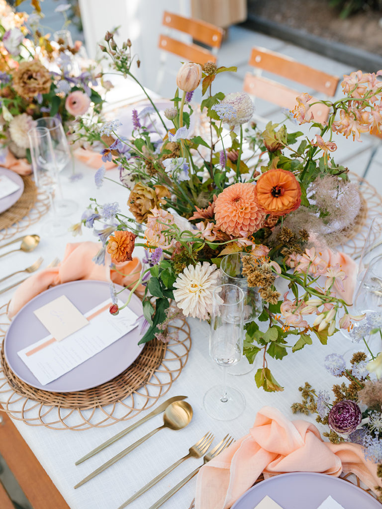 https://www.flowers.com/blog/wp content/uploads///bridal shower table vertical  x