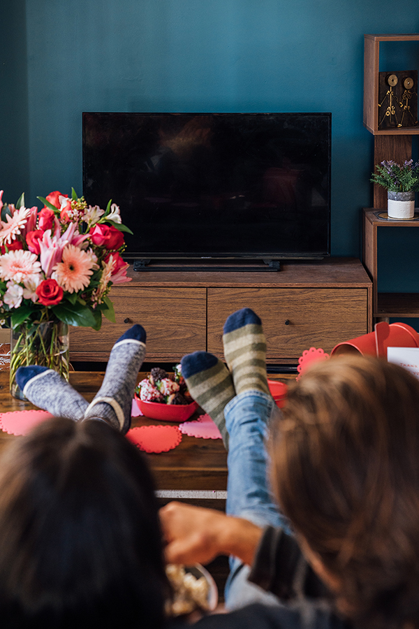 Valentines weekend ideas with watching movies