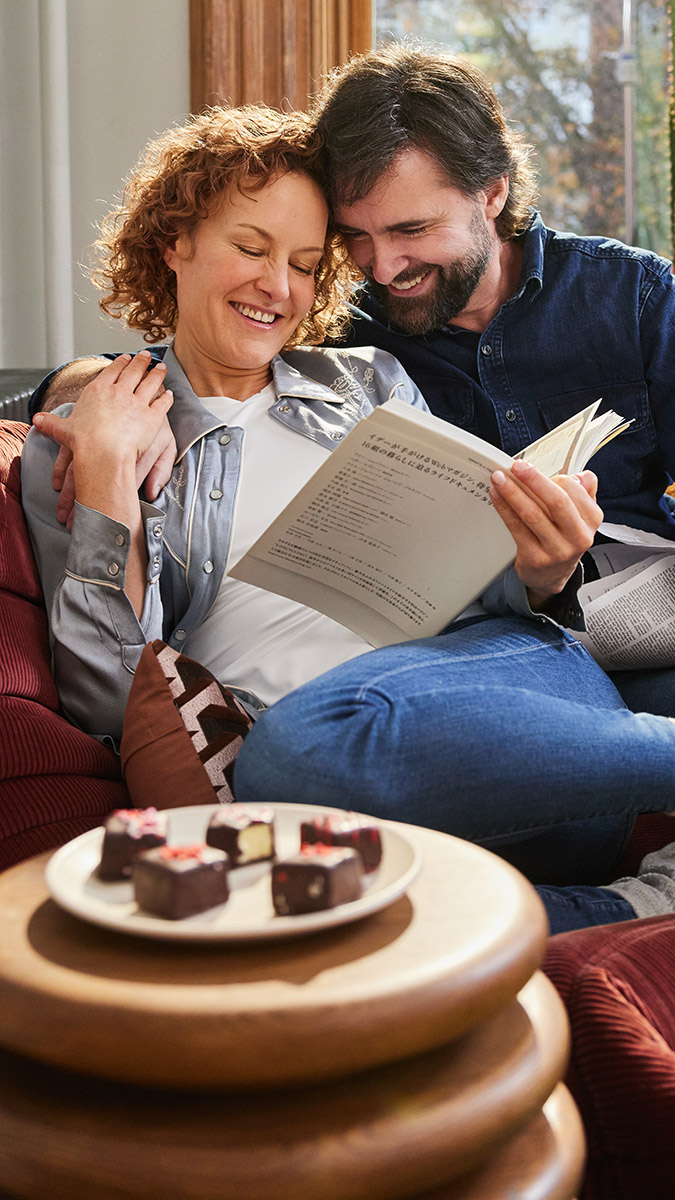 https://www.flowers.com/blog/wp content/uploads///celebrating valentines day book club