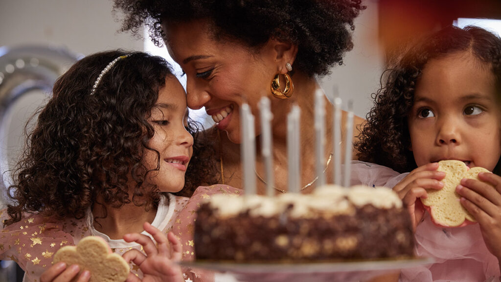 https://www.flowers.com/blog/wp content/uploads///carly cushnie daughters birthday x