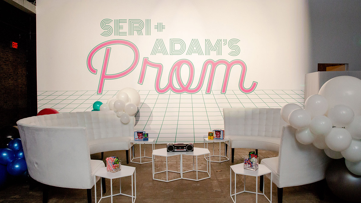 https://www.flowers.com/blog/wp content/uploads///th birthday ideas prom theme